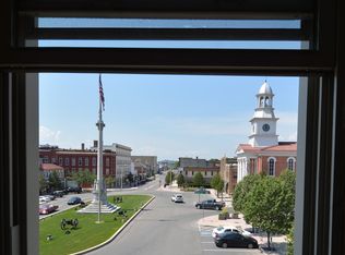 13 E Market St APT F, Lewistown, PA 17044