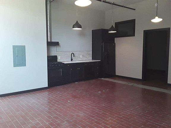 2nd image of 550 Seneca St #118