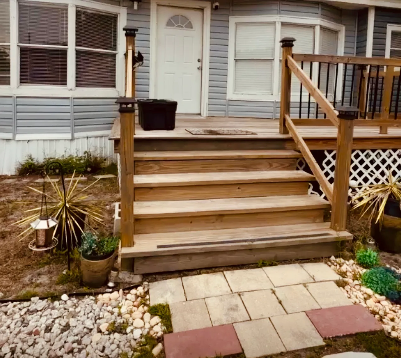 18452 Amityville Dr — Photo 1