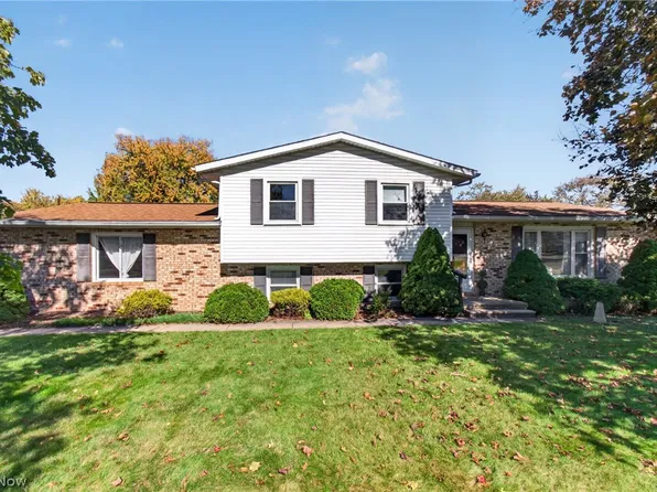 7447 Jimmie St SW, Massillon, OH 44646