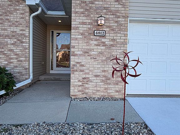 2nd image of 4812 Dustin Ln