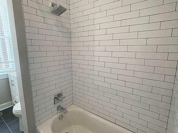 5th image of 914 Cumberland St