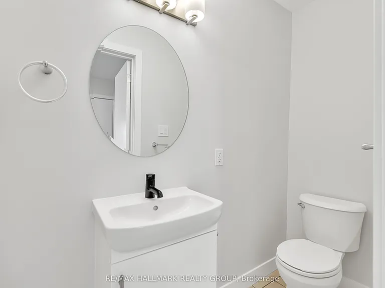 261 Somerset St E #5 — Photo 11