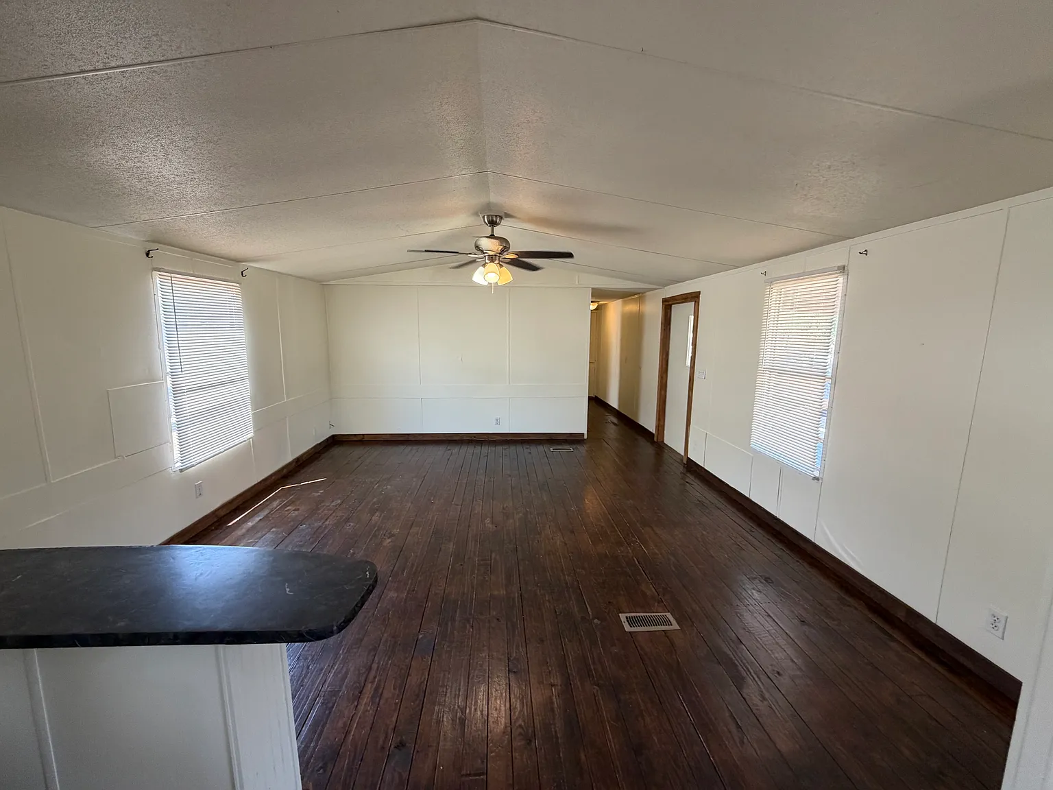3 bed, $800 — Photo 3
