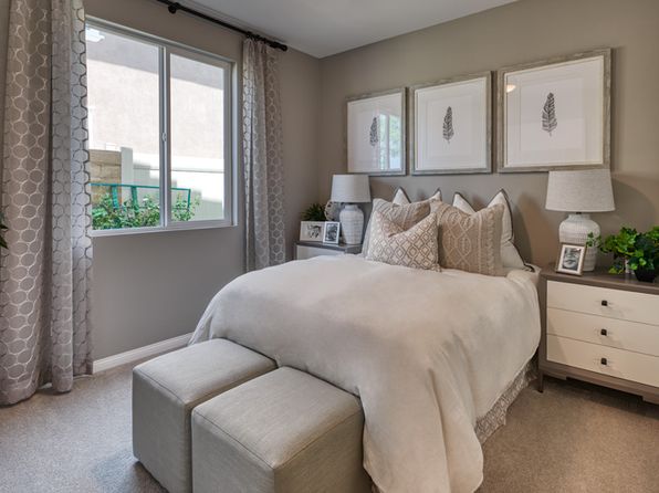 aurora-colorado-349766659 picture