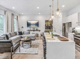 1035A Scovel St, Nashville, TN