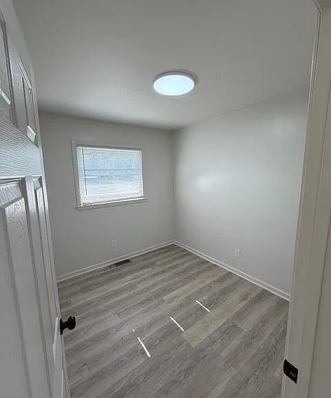 2059 Deauville Dr — Photo 11