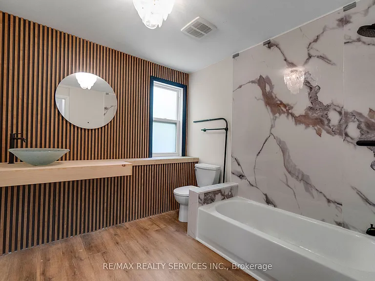 939 Beach Blvd #2 — Photo 20