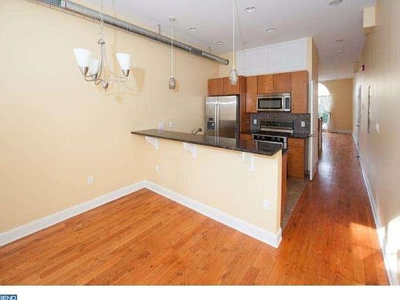 2nd image of 1507 E Moyamensing Ave #A