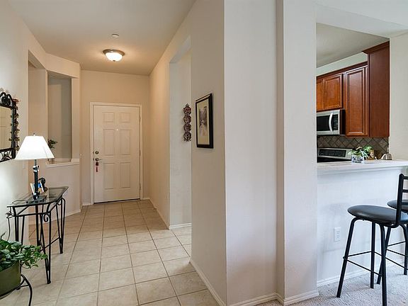 4th image of 3236 Judge Holland Ln