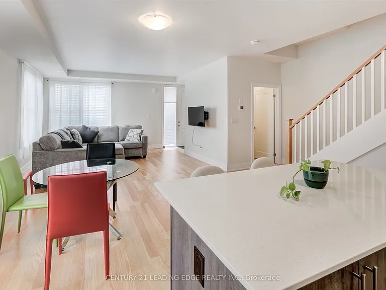 1180 Cawthra Rd #106 — Photo 10
