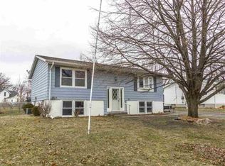 616 Jones Rd, Evansdale, IA 50707