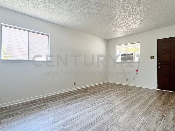 4th image of 5429 Farnsworth Ave