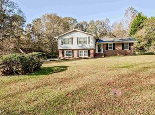 11 Valley Stream Ln, Newnan, GA 30263
