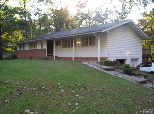 380 Valley Rd, Haworth, NJ 07641