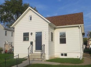 1310 14th St, Moline, IL 61265