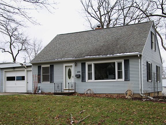 2nd image of 209 Delcy Dr
