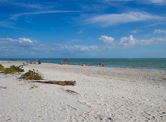 4th image of 2659 W Gulf Dr Unit B102