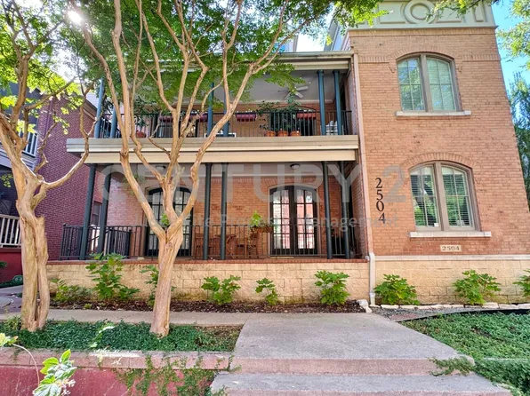 2504 State St #5, Dallas, TX 75201