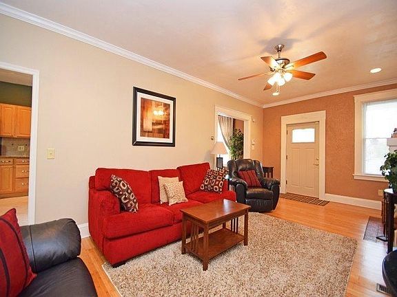 4th image of 3113 Celeron Ave