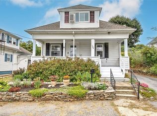 139 Colonial Ave, Cranston, RI 02910