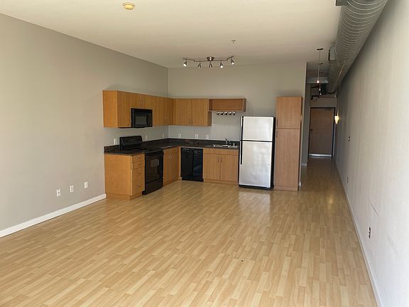 2nd image of 777 6th Ave Unit 337