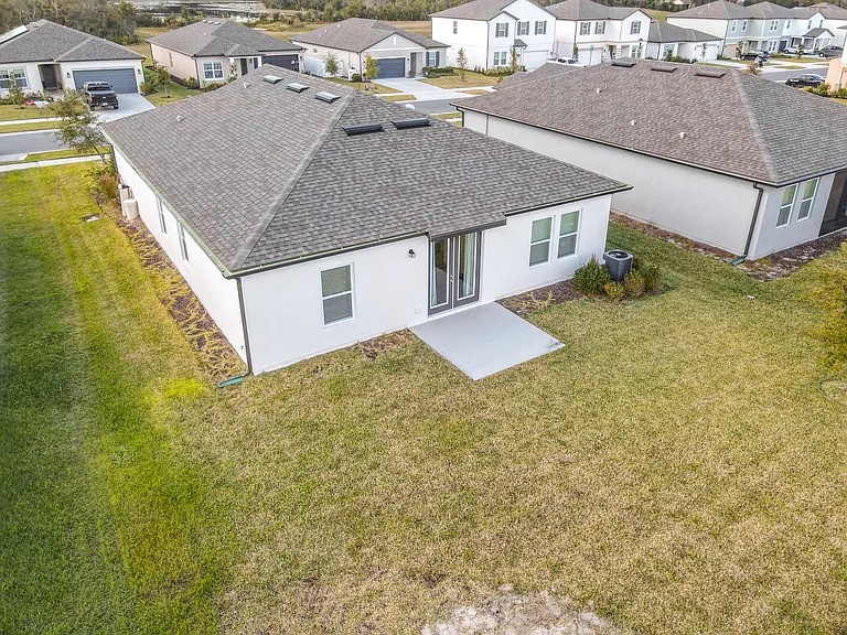 1317 Sterling Pointe Dr — Photo 29
