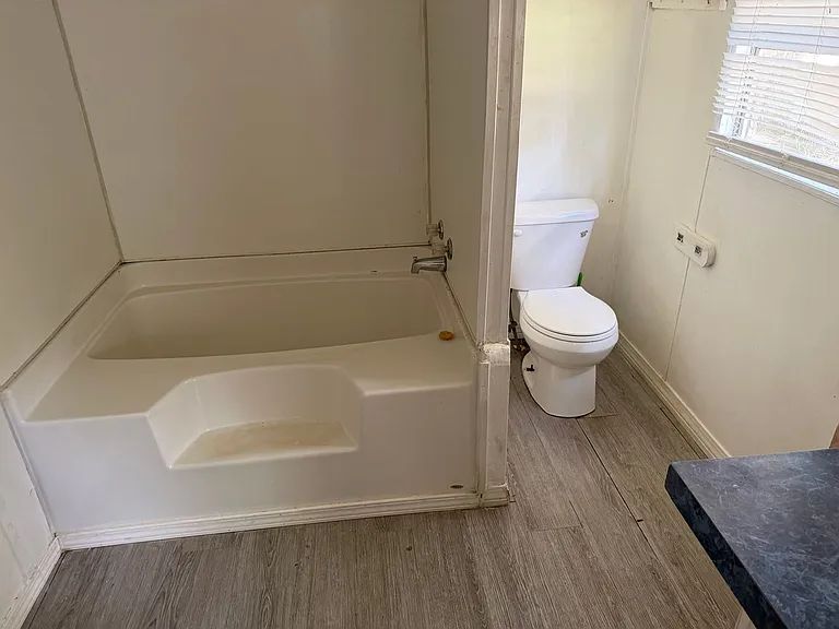 12321 Lloyd Rd #8 — Photo 15