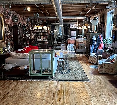 4th image of 51-53 E Gay St