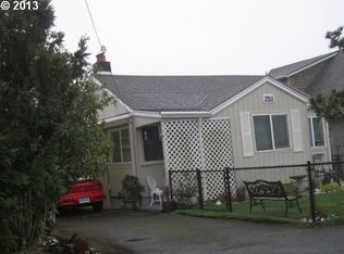 251 N Easy St, Rockaway Beach, OR 97136