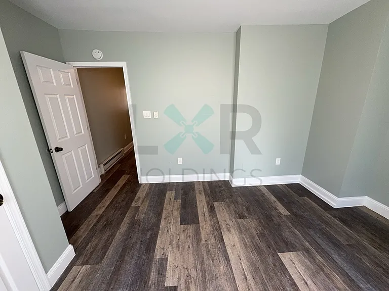 6139 Vine St #3 — Photo 8