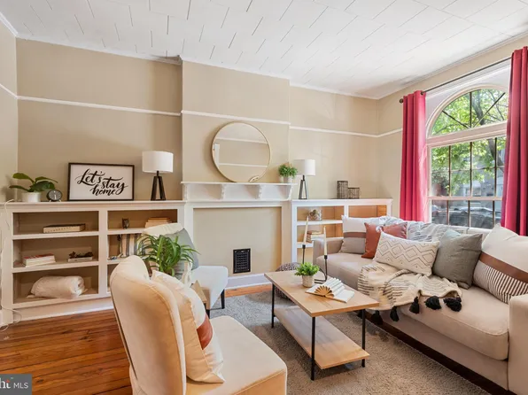 26 N Potomac St, Baltimore, MD 21224