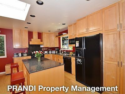 5th image of 119 Bayview Dr