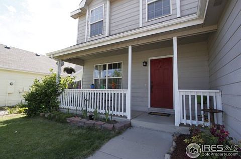 3rd image of 3219 Barclay Ct