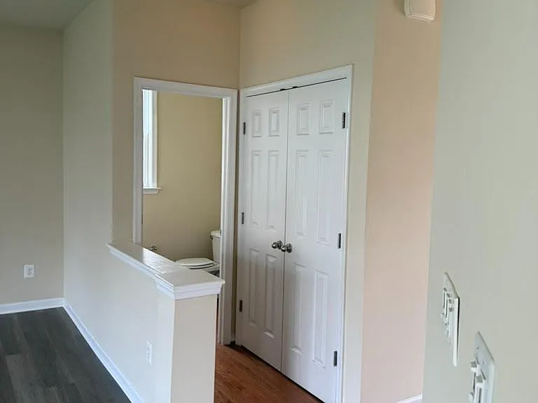 1231 Stallion St — Photo 5