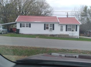 223 Porter St, Morgantown, KY 42261