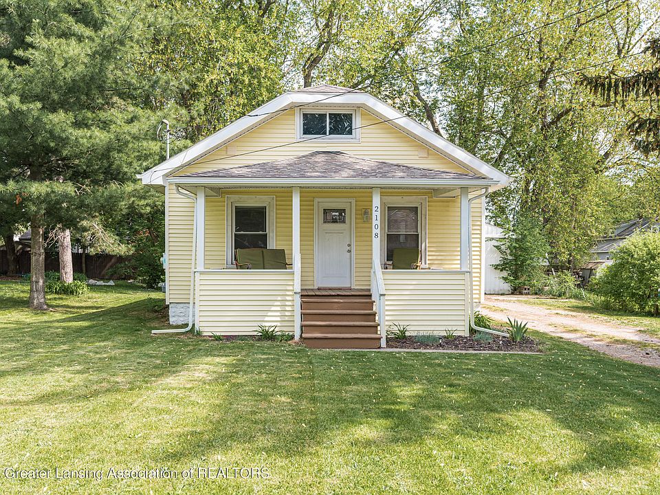 1st image of 2108 Delhi St NE