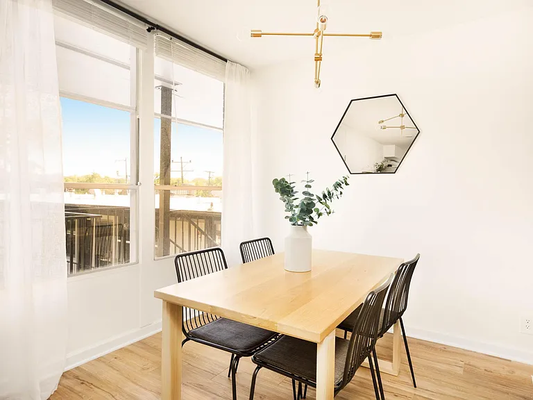 3831 W End Ave #20 — Photo 3