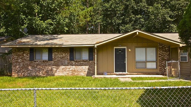833 Hoss Rd, Charleston, SC 29407