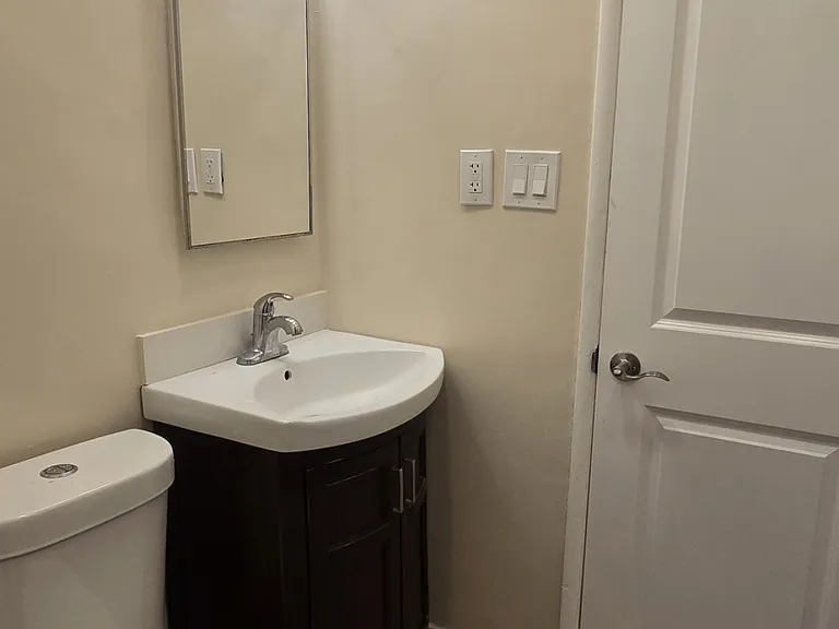 20533 Stagg St — Photo 15