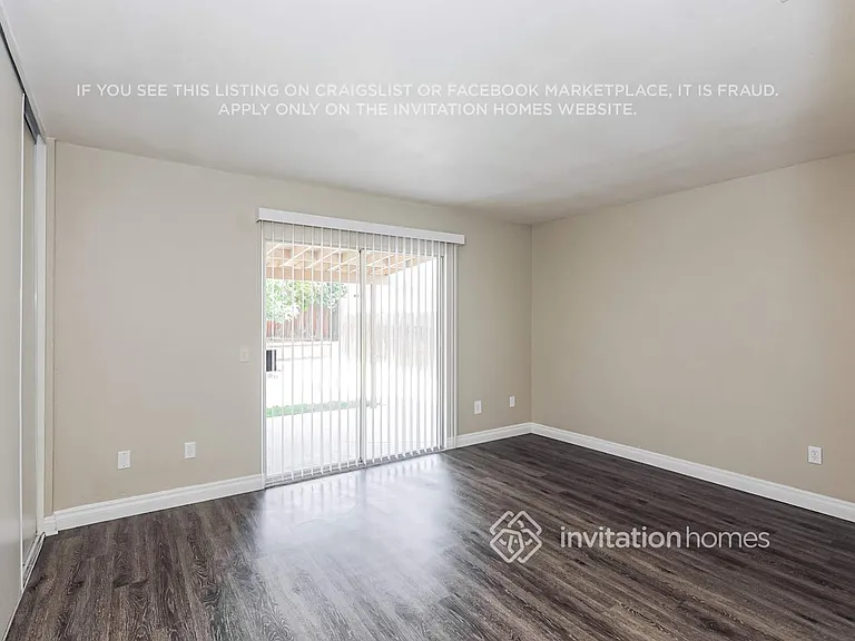 2155 E Alondra St — Photo 8