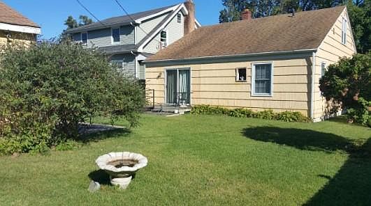 2nd image of 237 S Maple Ave