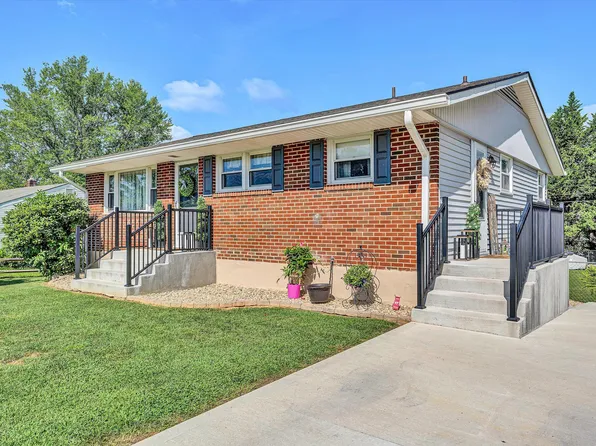 1313 Vivian Ave, Roanoke, VA 24019
