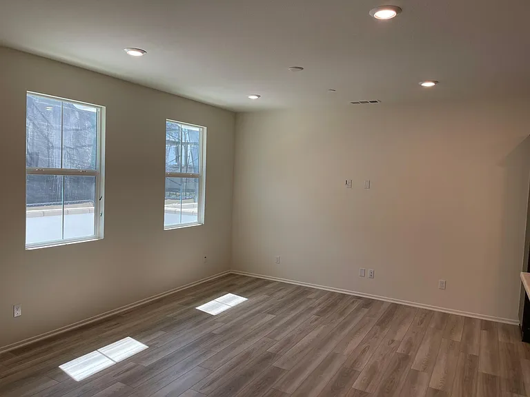 30470 Capetown Ln — Photo 7