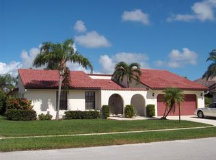 2323 SW 23rd Cranbrook Dr, Boynton Beach, FL 33436