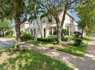 6020 Towncenter Cir, Naples, FL 34119