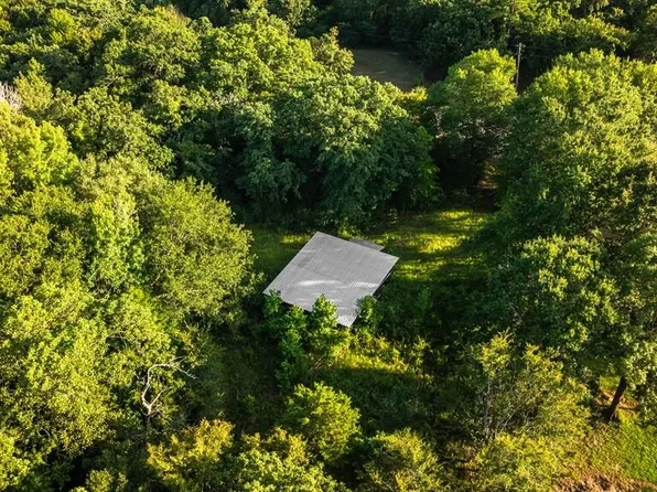 1351 An County Rd #2232, Palestine, TX 75803