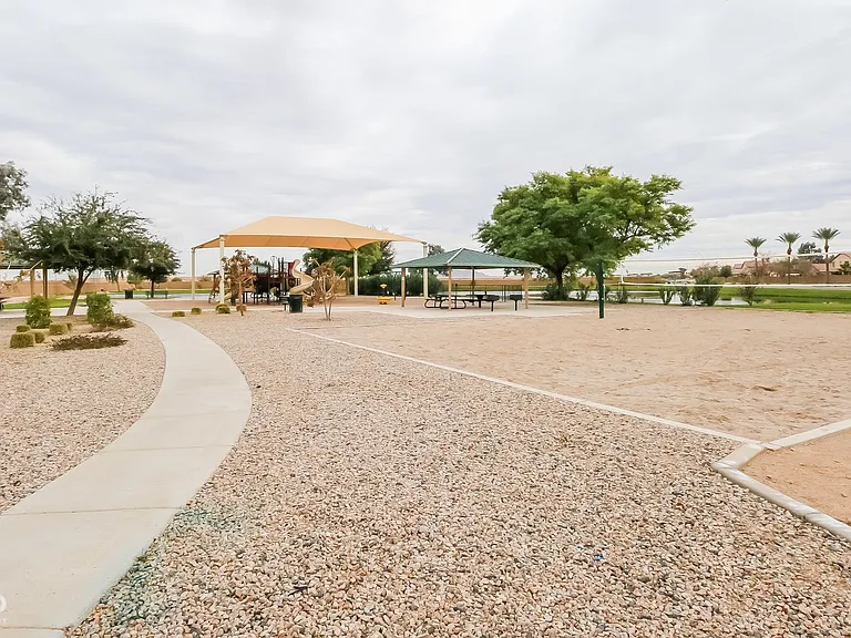 36234 W Prado St — Photo 17
