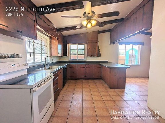 3rd image of 2226 N Euclid Ave