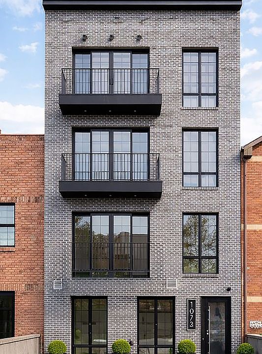 1st image of 1073 Willoughby Ave #4A